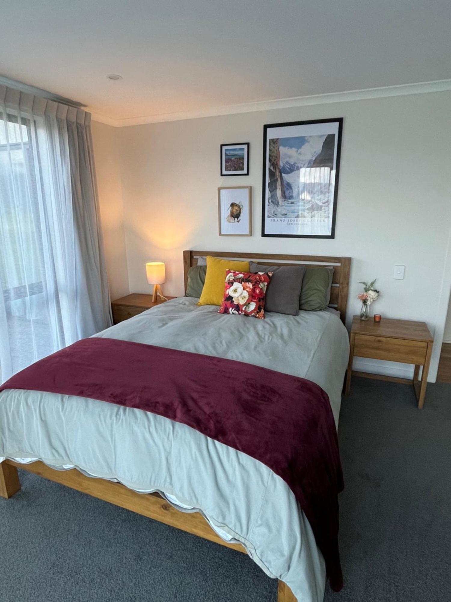 The Little Lake House Te Anau Exterior photo
